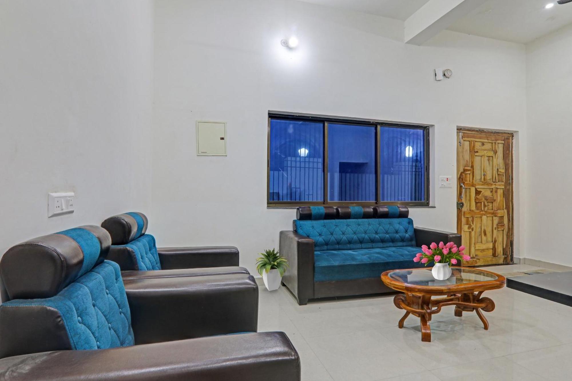 O City Hotel 3*