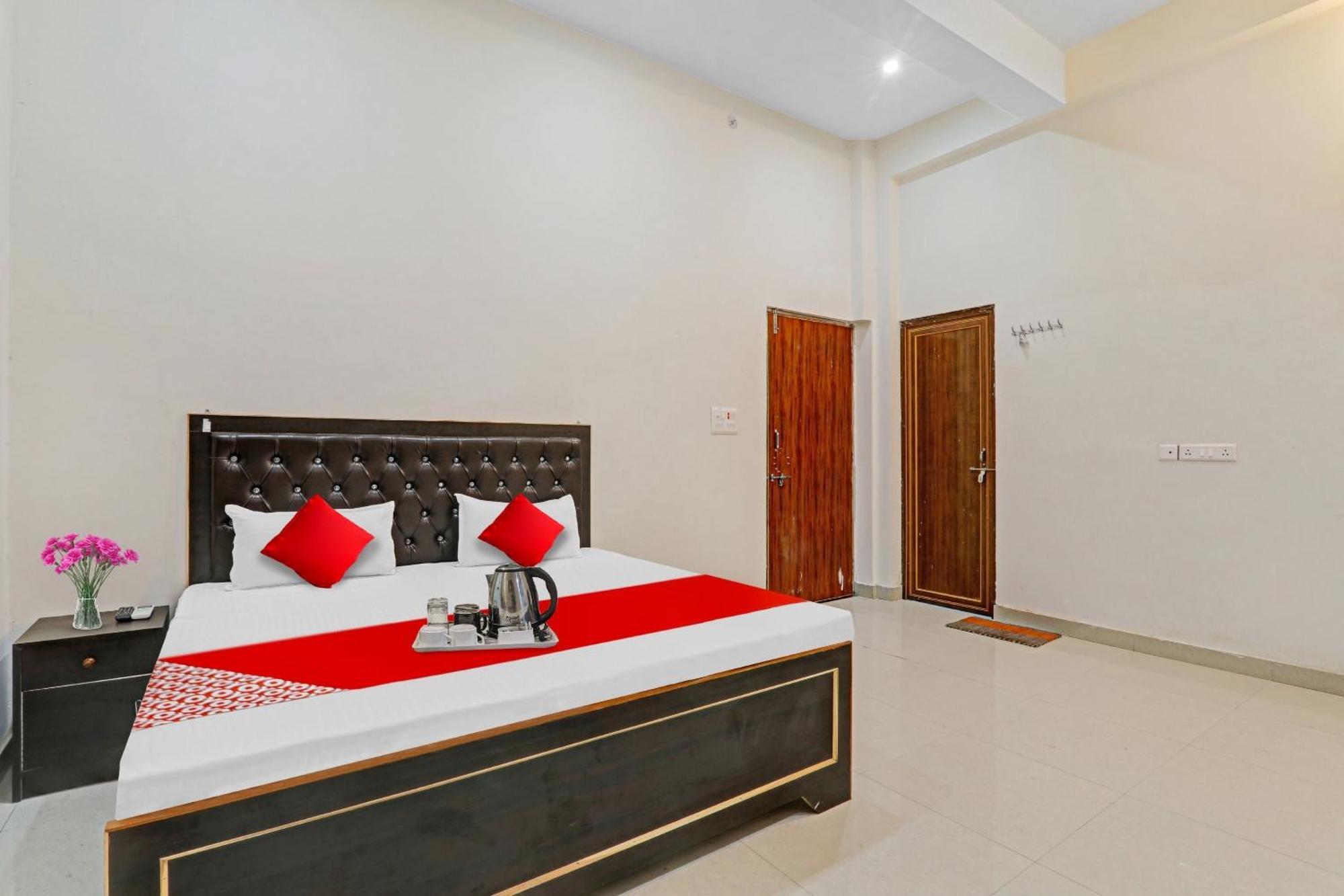 O City Hotel Varanasi